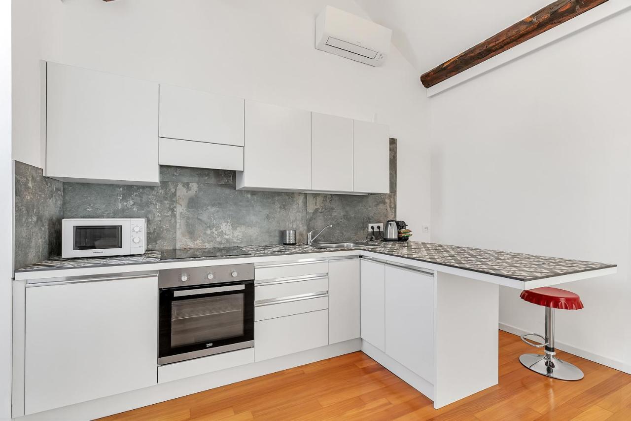 Cosmopolitan Apartment Milan Bagian luar foto